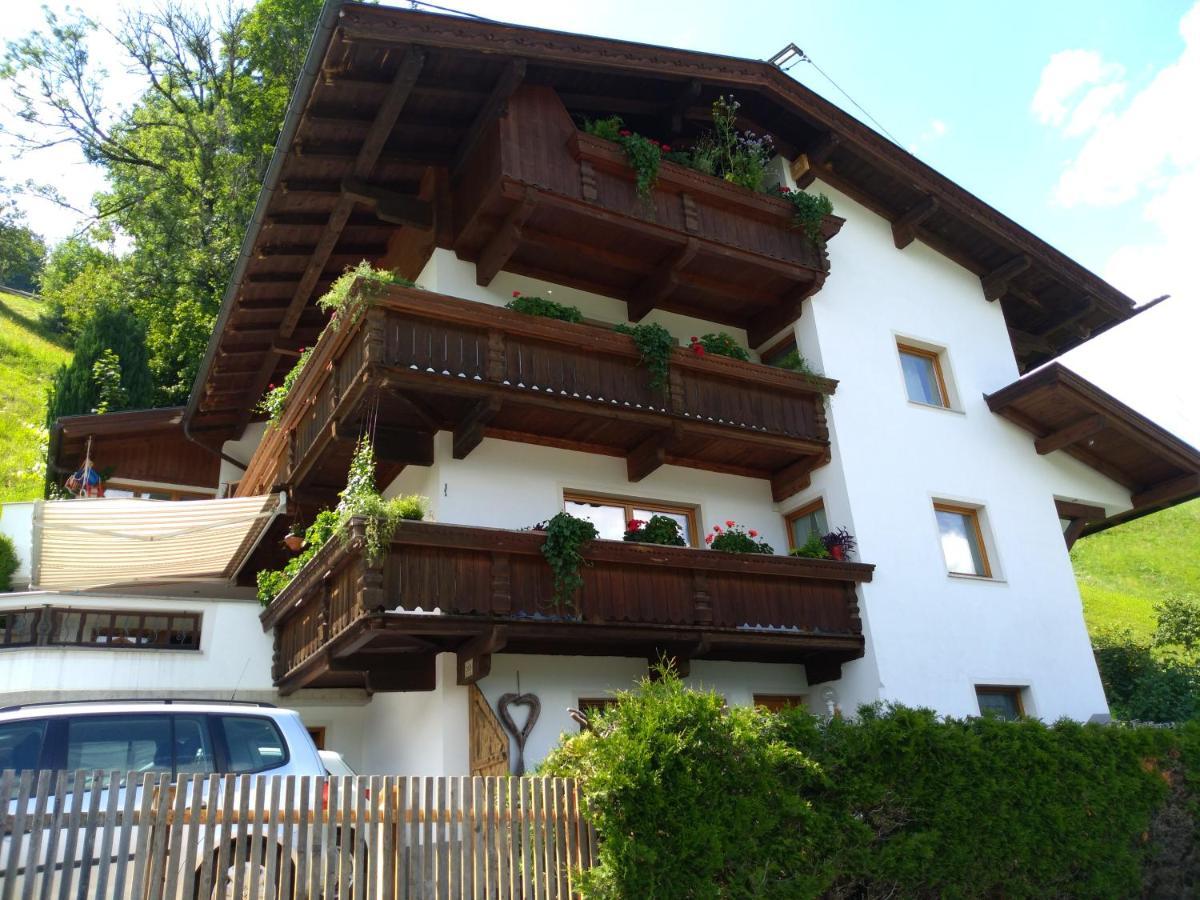 Zillertal Apartment mit Traumausblick - Haus Kirchler Hippach Exterior foto