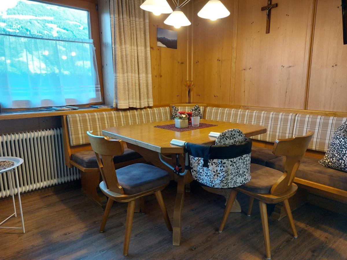 Zillertal Apartment mit Traumausblick - Haus Kirchler Hippach Exterior foto